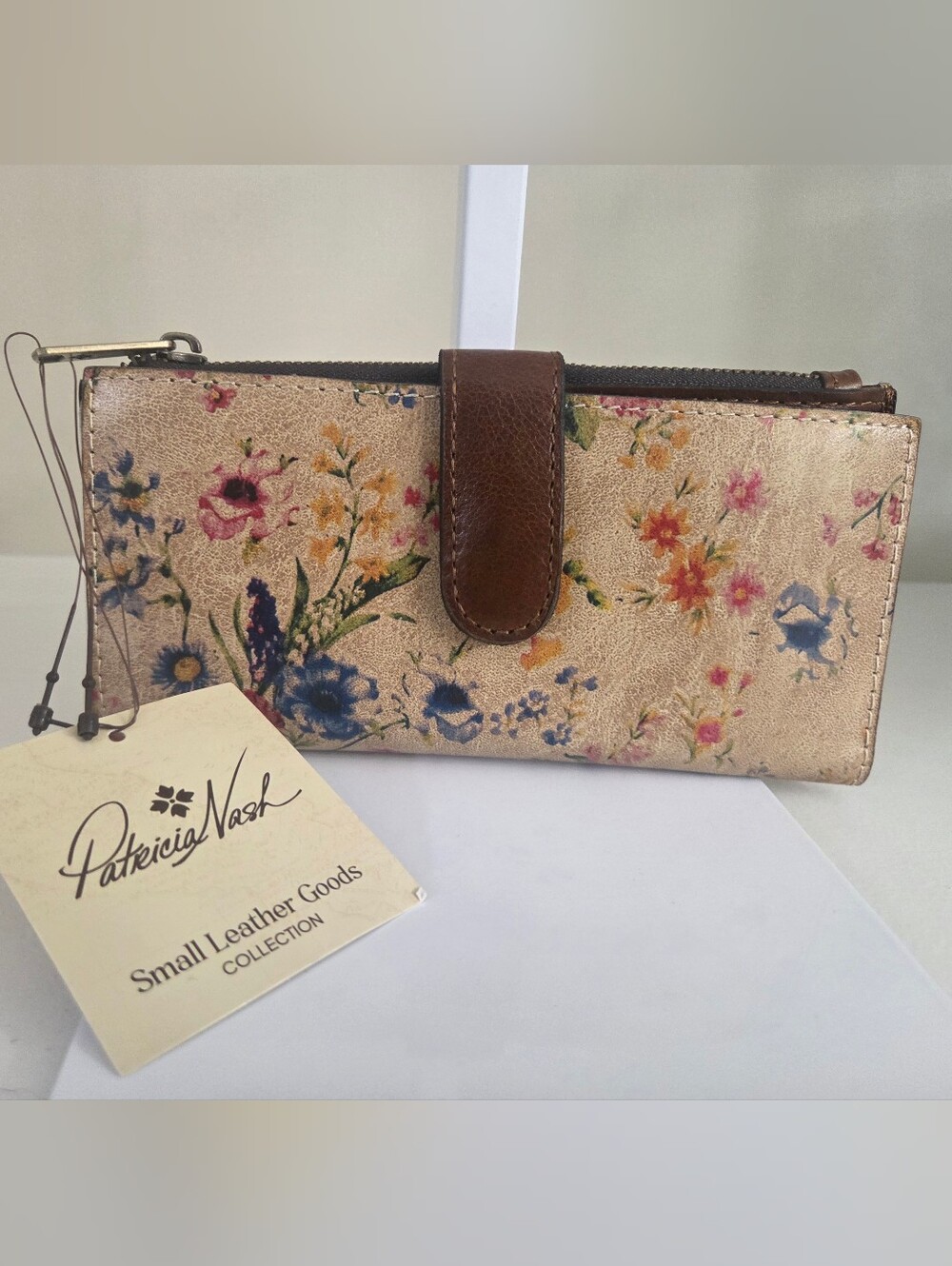 Patricia Nash Floral Leather Wallet With Brown Trim, New With Tags